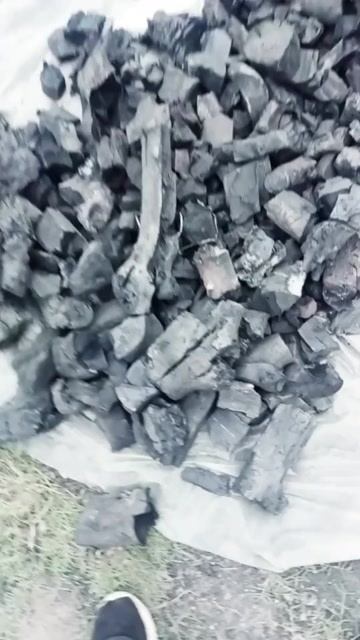洛川县高品质木炭 延安洛川产地直发 果园废弃物制成 环保炭火