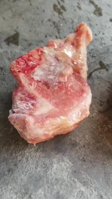 青岛臀骨块 带肉30%