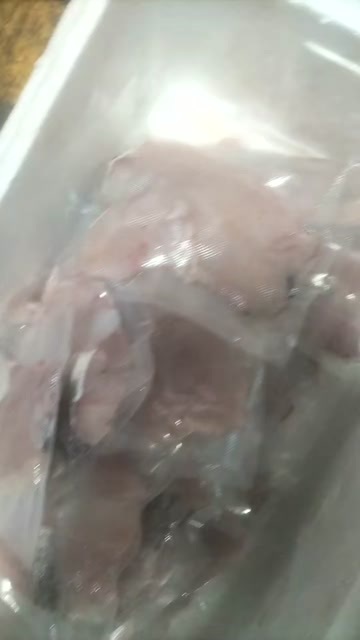 冷冻牛蛙