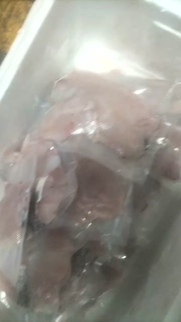 温州冷冻牛蛙