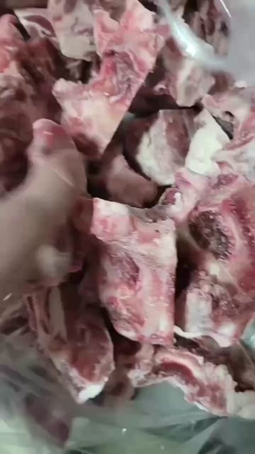 济宁满肉羊排，