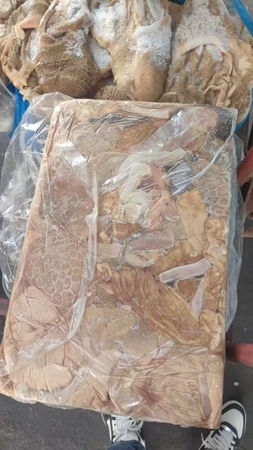巨野县免洗羊肚，黄肚8元，吨起7.5一斤