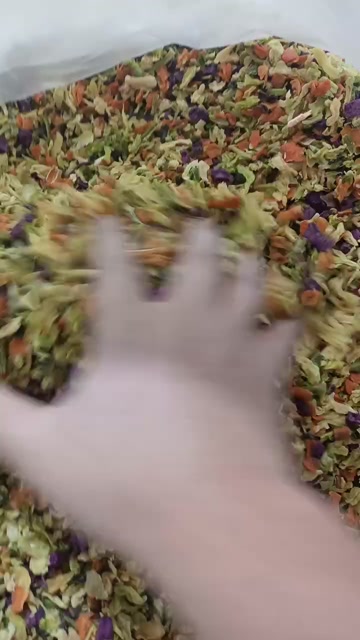 宠物级混合蔬菜干仓鼠兔子狗狗荷兰猪拌粮蔬菜干