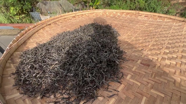勐海县普洱茶量大从优￼，有勐海茶，有果敢茶。￼什么价位有