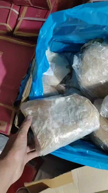 新西兰黑百叶，叶片厚，出秤高，口感好，底板精修无油