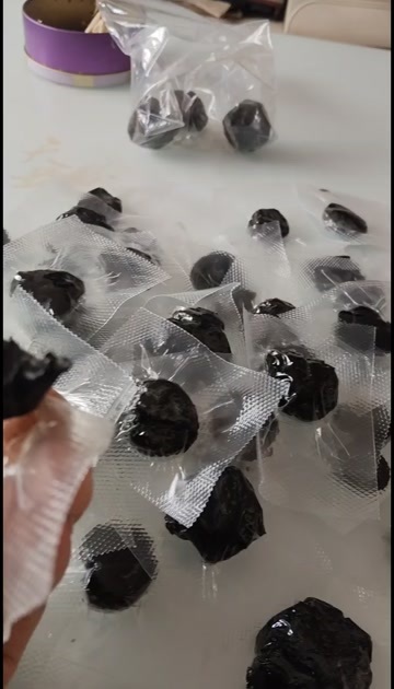 温县河南焦作产精制熟地黄，口味甘甜，独立包装，药食同源