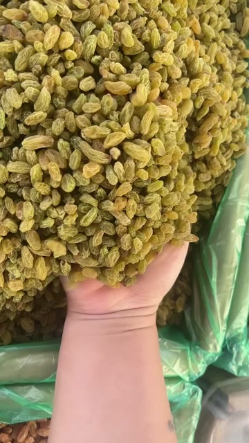 新疆新货小颗粒绿宝石小珍珠葡萄干食品和点心用的量大从优