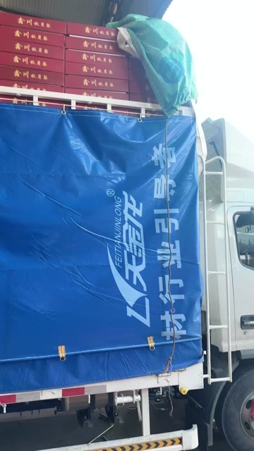 秋月梨礼盒大量供应，有需要的老板欢迎合作，保质保量，产地直供
