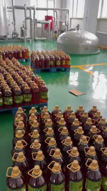 东北笨榨三级大豆油厂家直发
