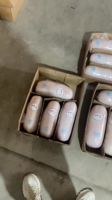 灌南县精品乳猪，源头厂家，全程冷链，规格齐全