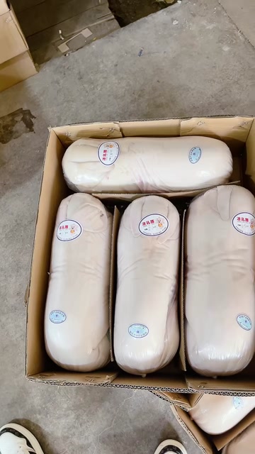 新鲜乳猪，现宰现杀，量大优惠，源头厂家！