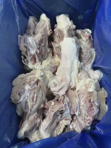 5.8kg箱装带脖鸡架