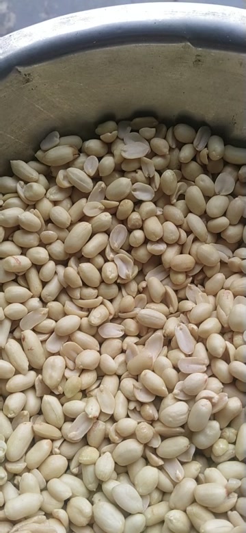 厂家直销脱皮花生米，规格齐全，常年大量有货