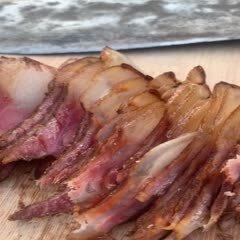 安龙县贵州农家腊肉 正宗农村土猪腊肉有喜欢吃腊肉的吗 保证是你喜欢的类型