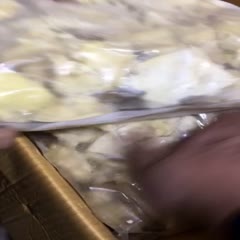 佛山速冻榴莲  速冻泰国金枕榴莲无核纯果肉泰国金枕A级B级 金枕