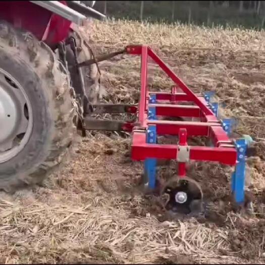 曲阜市农用拖拉机后置不同宽幅开荒深松犁 农田深松机悬挂式深耕翻地机